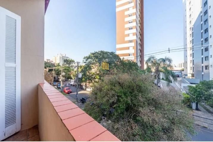 Cobertura com 4 quartos à venda na Rua Santos Neto, 144, Petrópolis, Porto Alegre.