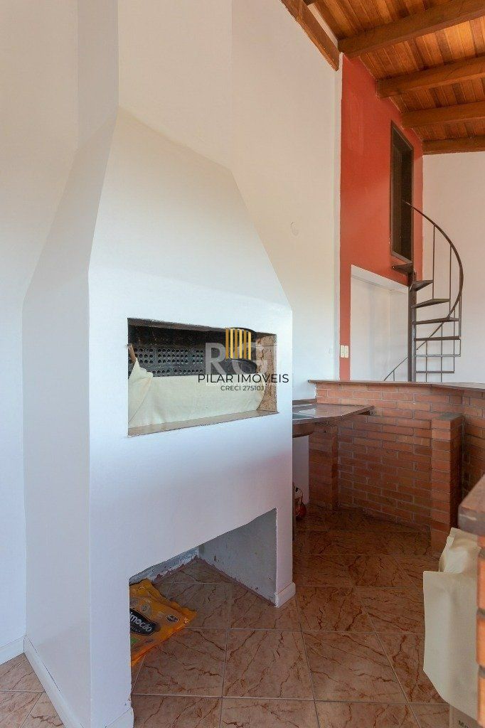 Cobertura para Venda - 118m², 3 dormitórios, 1 vaga - Nonoai