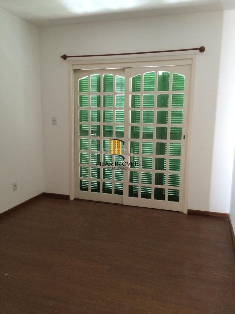 Casa para Venda - 124m², 3 dormitórios, 2 vagas - Glória