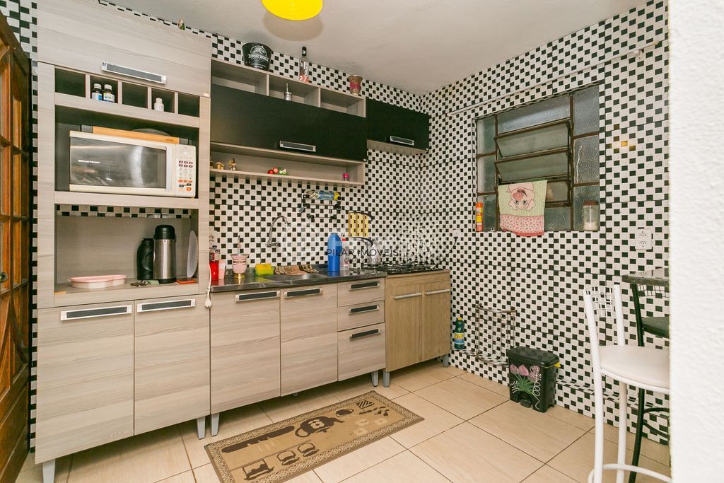 Casa de 2 dormitórios à venda Bairro no Vila Nova - Porto Alegre