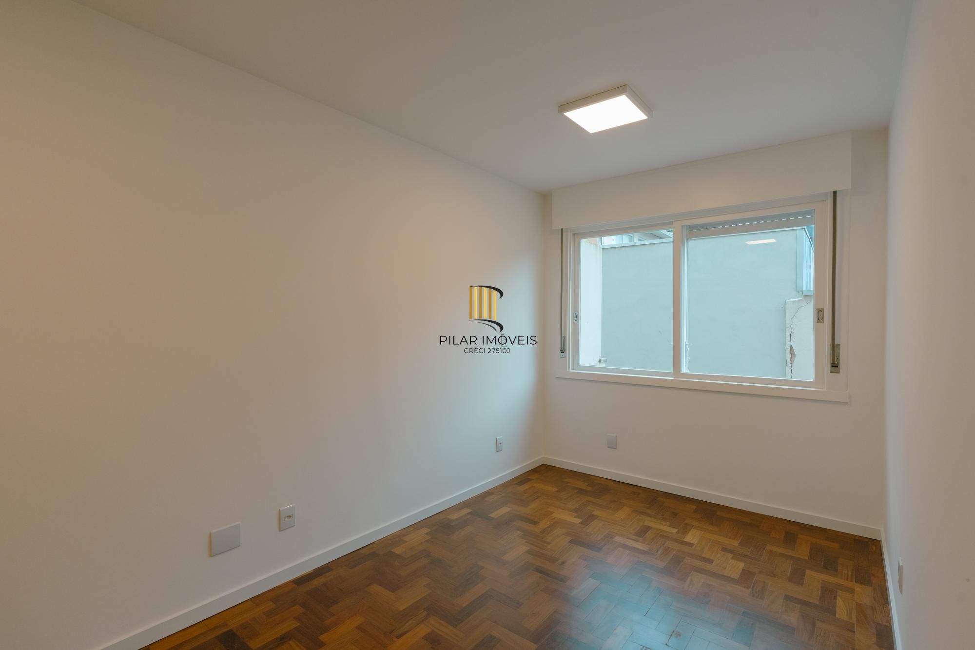 Apartamento de 2 dormitorios à venda em Higienópolis, Porto Alegre.