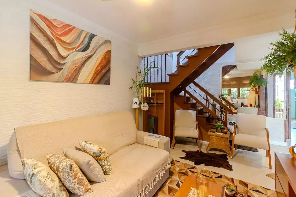 Casa de condomínio à venda com 258m², 3 quartos e 2 vagas