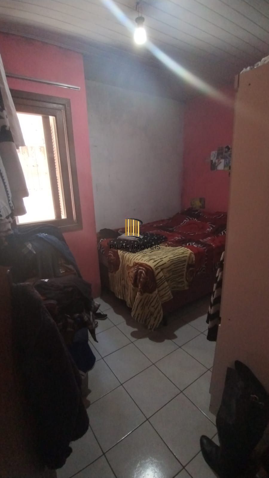 Casa 2 dormitórios no bairro Hípica