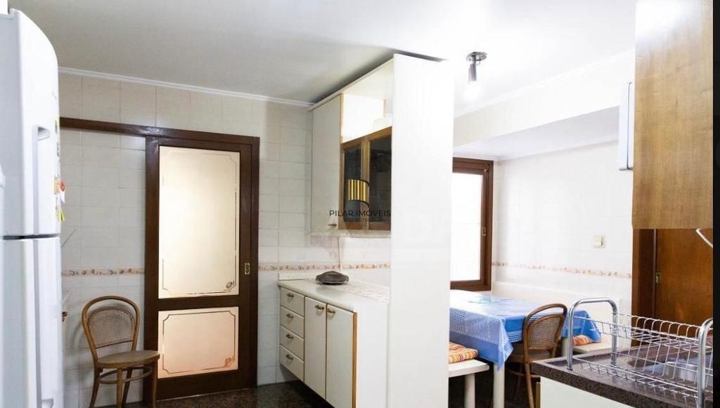 Casa de 3 dormitórios à venda no Bairro, Jardim do Salso - Porto Alegre