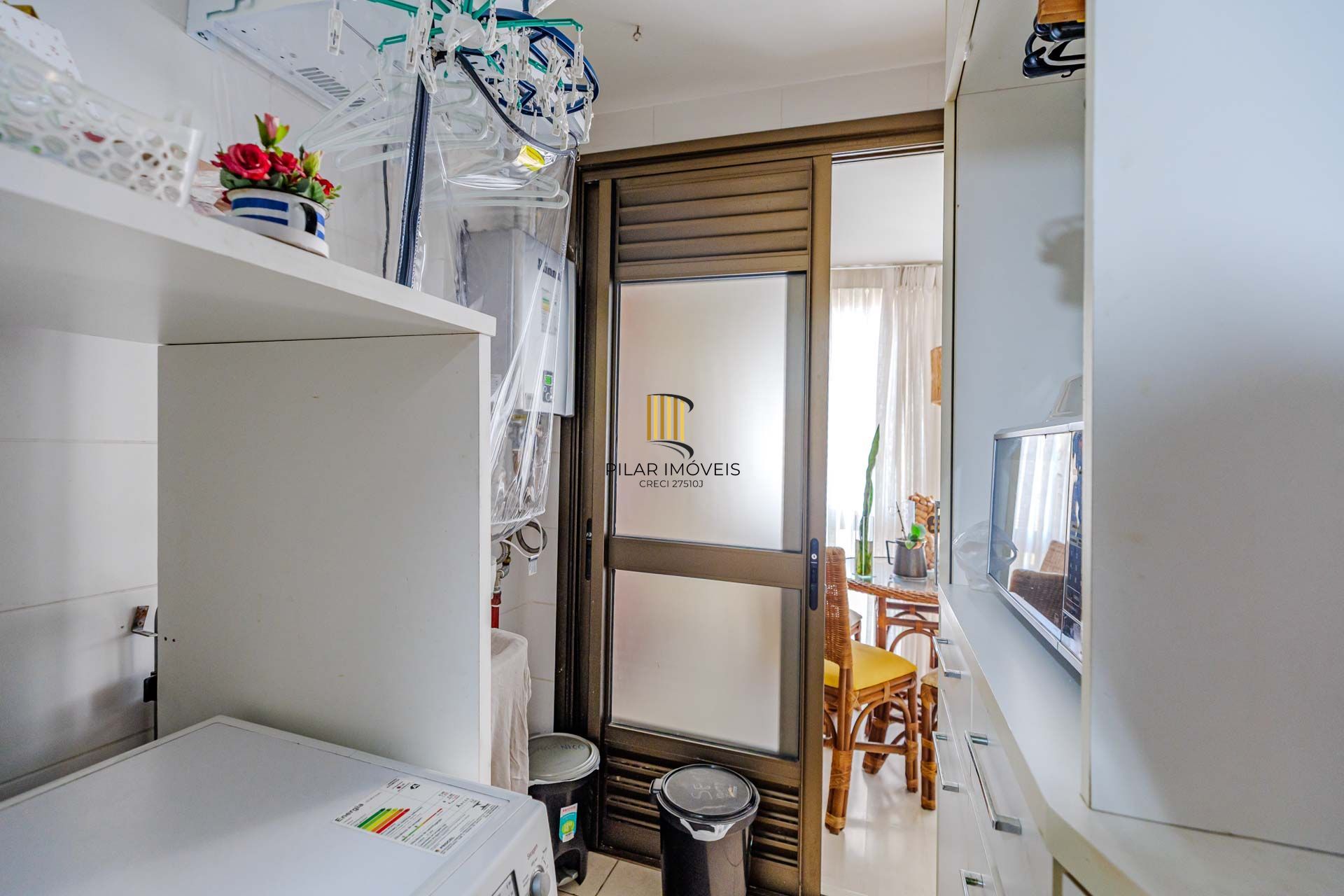 Apartamento para Venda - 93.43m², 3 dormitórios, sendo 1 suites, 1 vagas - Teresópolis