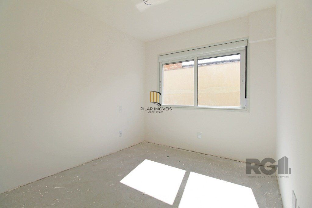 Apartamento 3 dorms à venda Rua Roque Calage, Passo da Areia - Porto Alegre