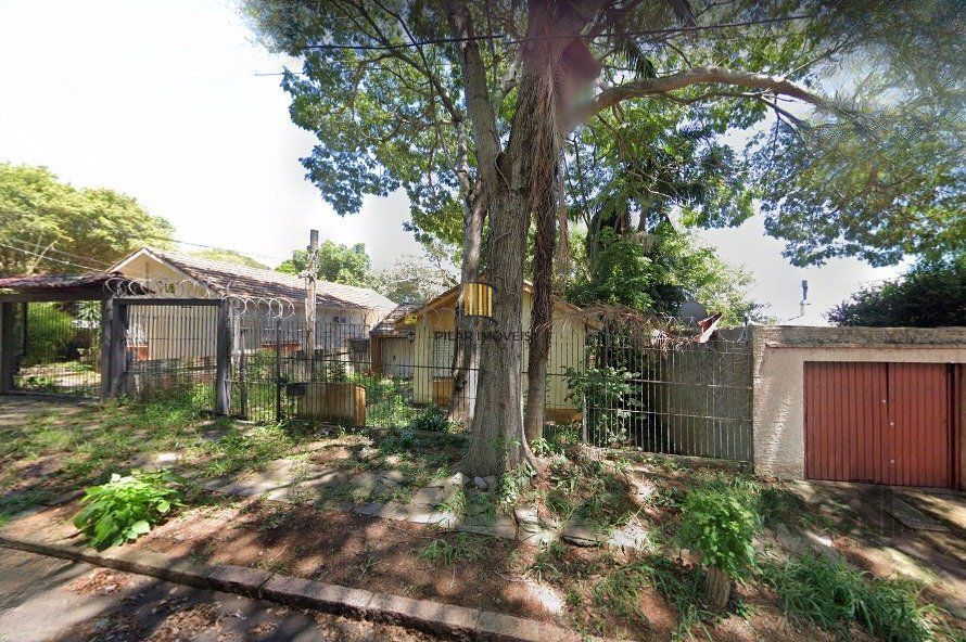 Casa 143m² - 3 dormitórios, 2 vagas no bairro Santa Tereza