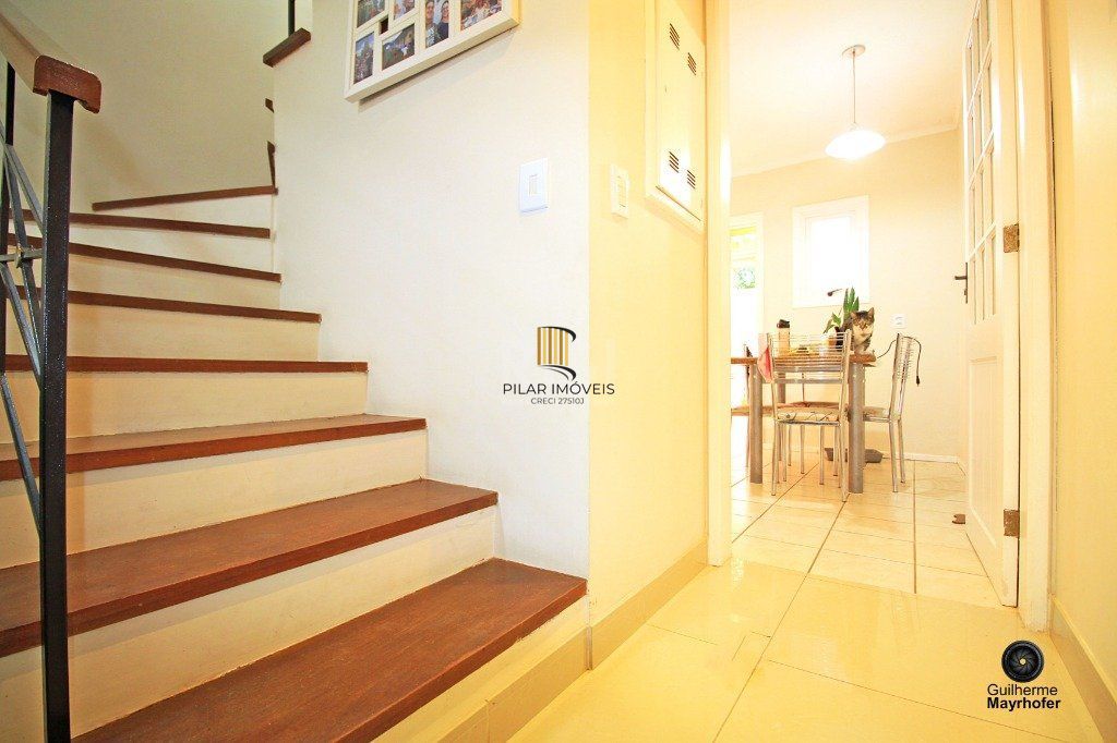 Casa Condominio para Venda - 131m², 3 dormitórios, sendo 1 suites, 2 vagas - Teresópolis