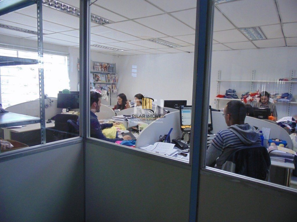 Predio para Venda - 2000m², 0 dormitórios, Teresópolis