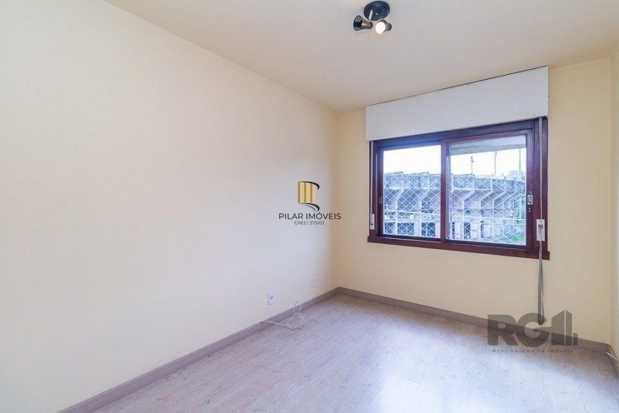 Excelente cobertura de 211m² com 3 dormitórios e 1 vaga.