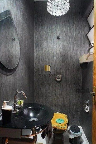 Apartamento 91m² - 3 dormitórios e 2 vagas no bairro Petrópolis