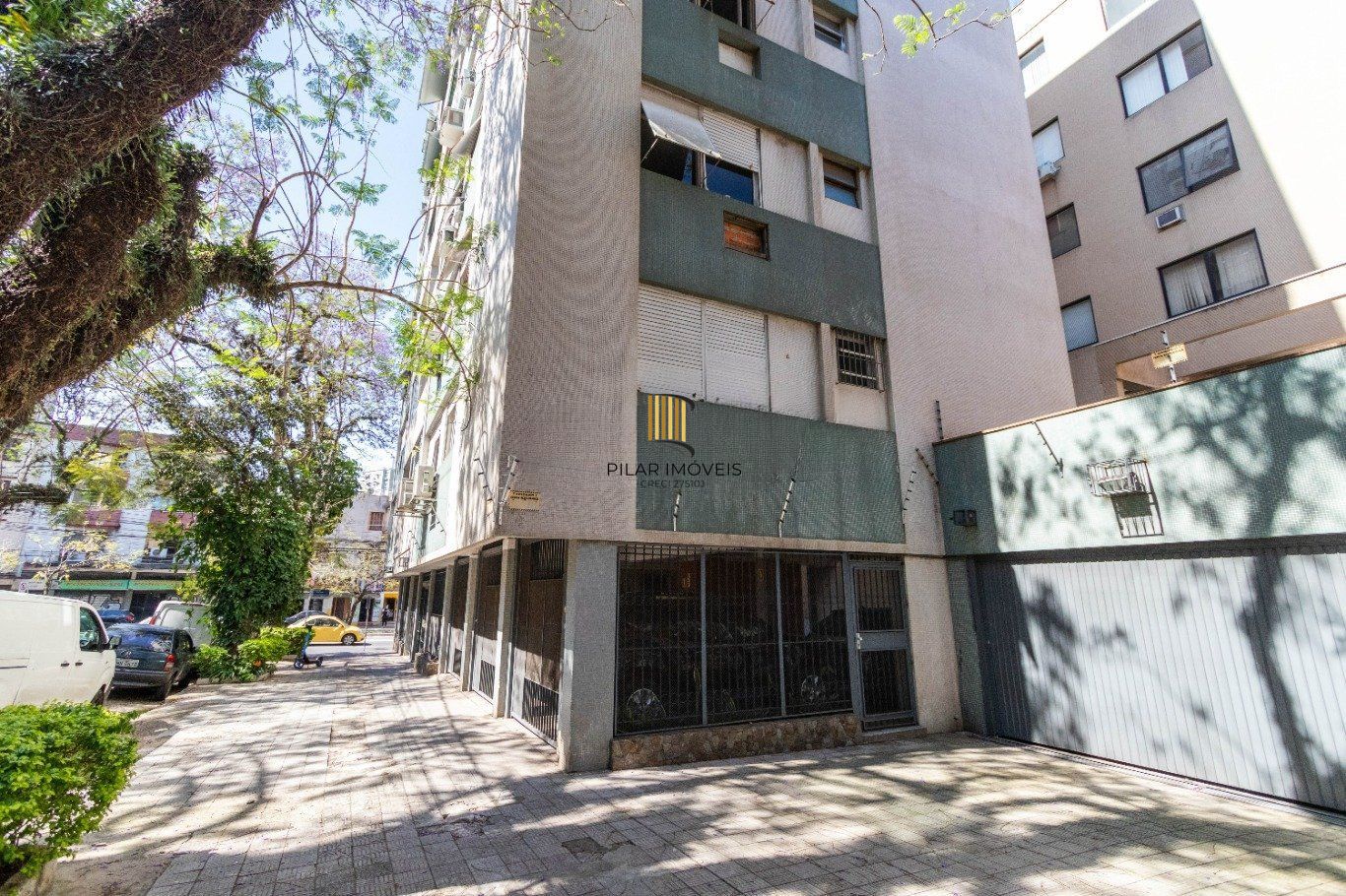 Apartamento com 3 quartos e 116m² à venda em Petrópolis, Porto Alegre. Rua General Souza Doca, Petrópolis, Porto Alegre
