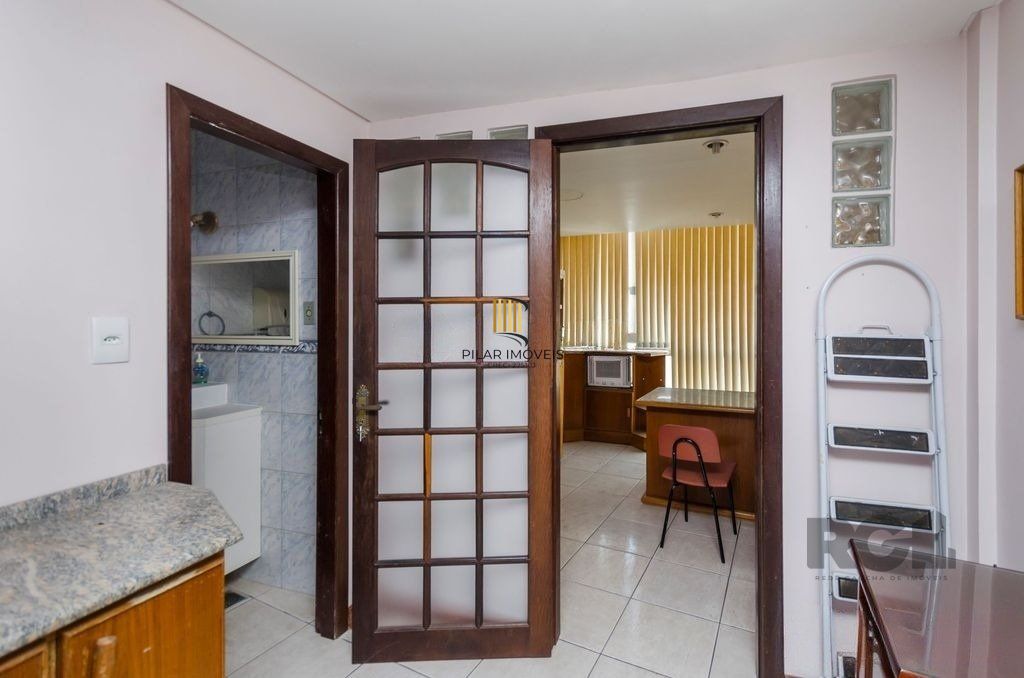 Sala/conjunto comercial de 46m² no Centro Histórico