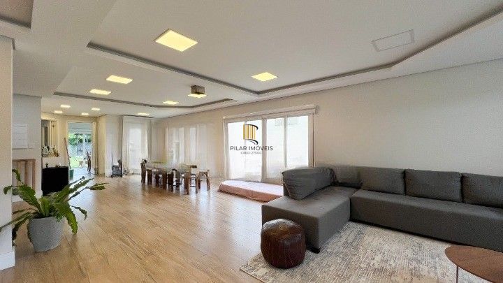 Casa 4 dormitórios no bairro Jardim Itu