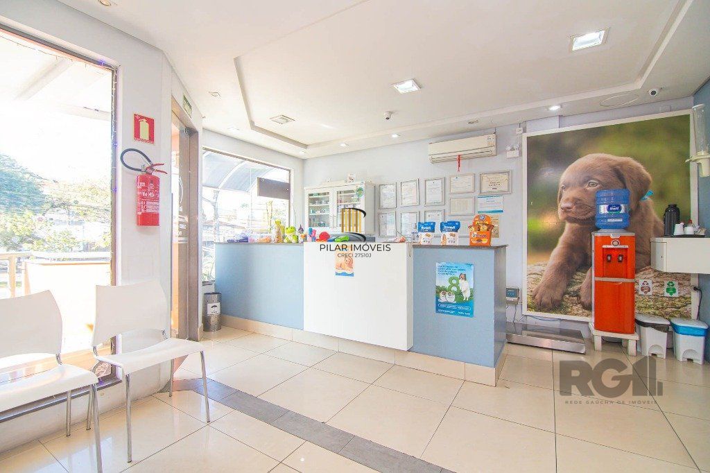 Prédio Comercial no bairro Cavalhada