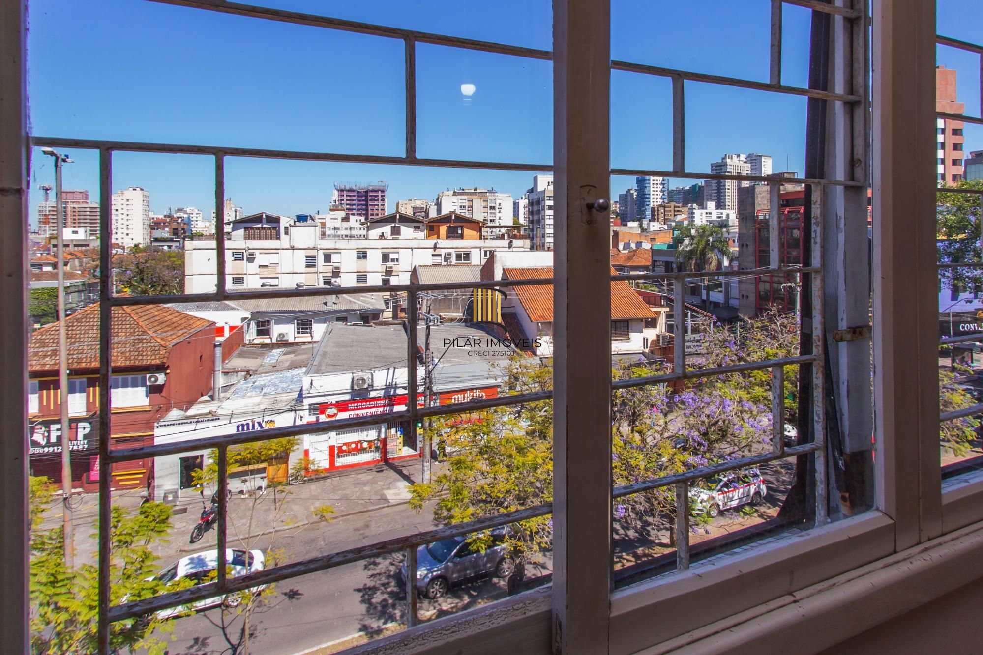 Apartamento Garden com 2 quartos e 94m² à venda em Rio Branco, Porto Alegre.