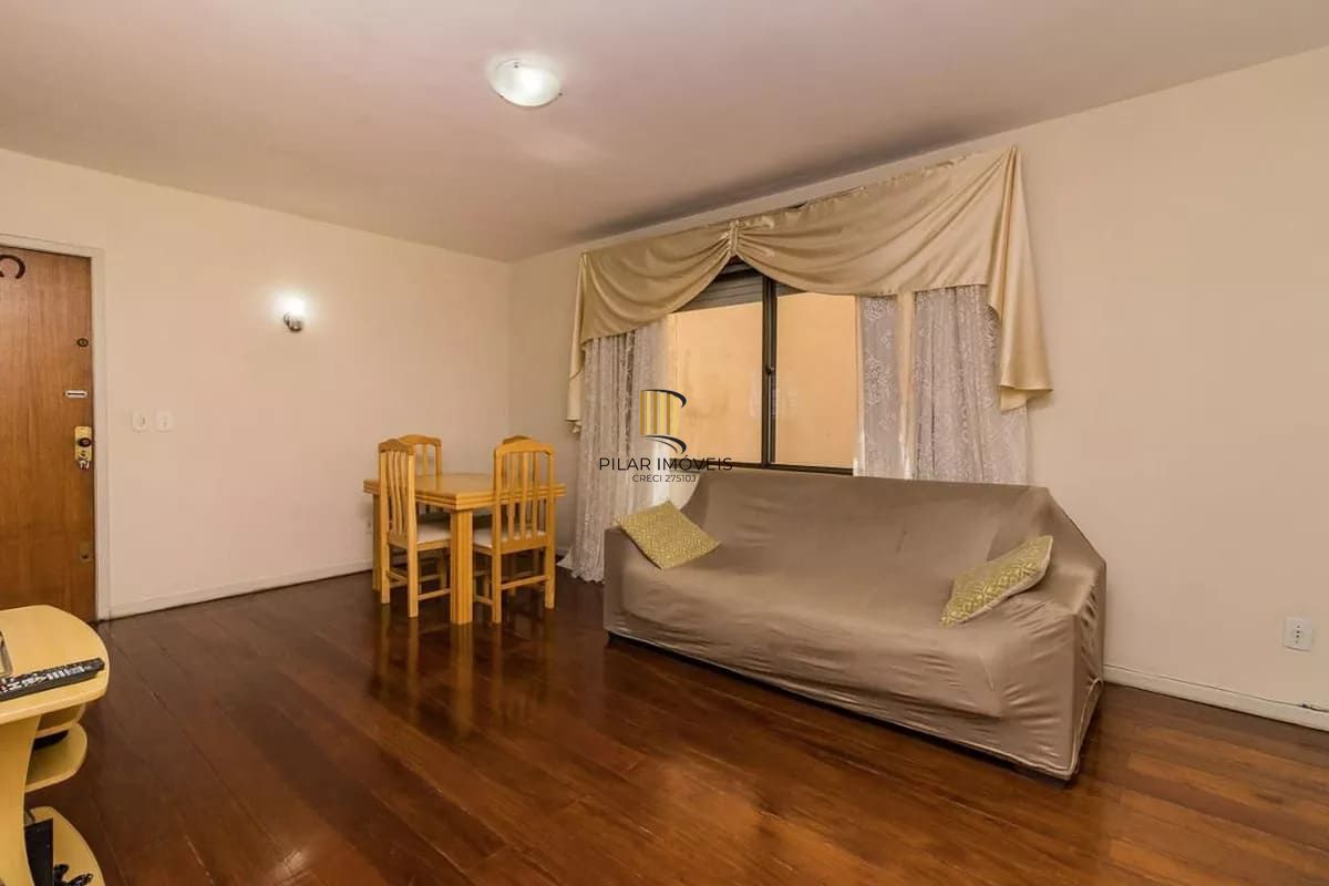 Apartamento de 2 dormitórios no bairro Medianeira