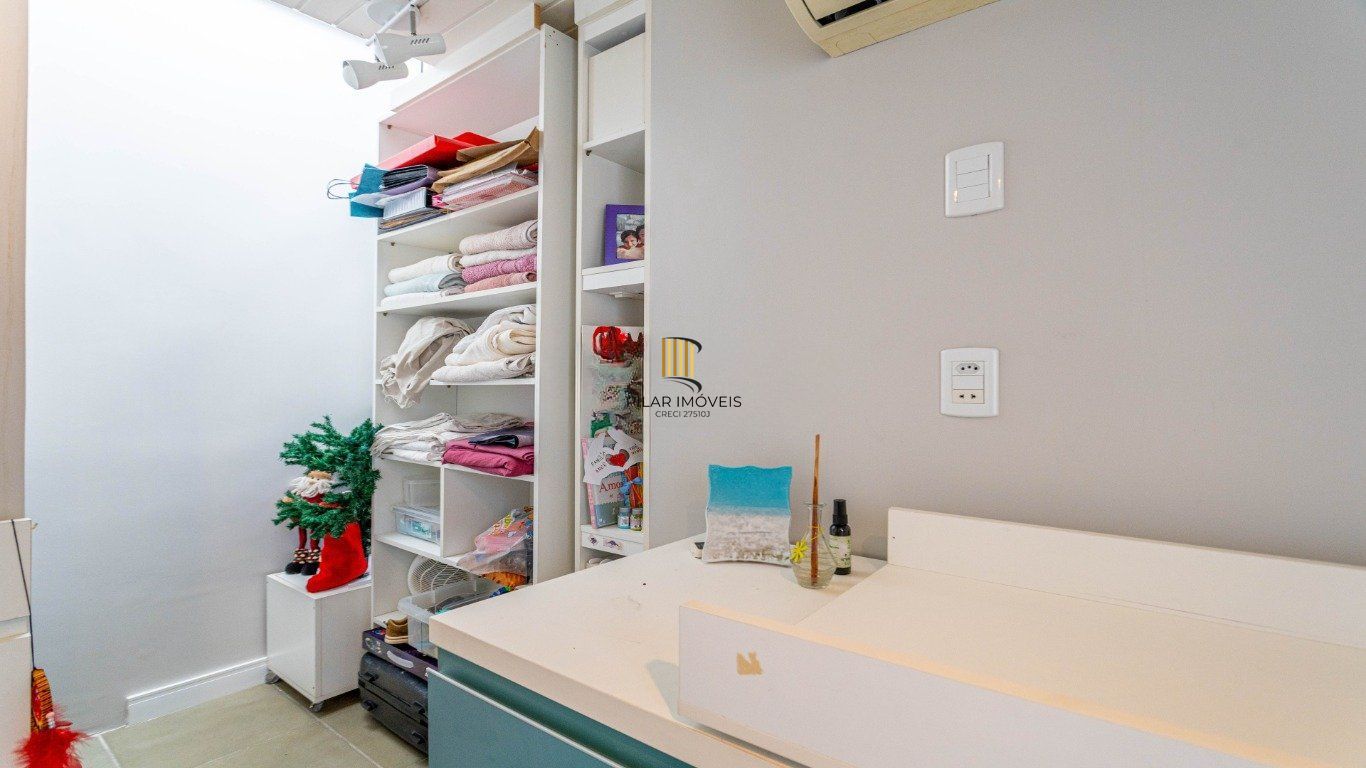 Cobertura com 2 quarto e 108m² à venda em Centro Histórico, Porto Alegre.