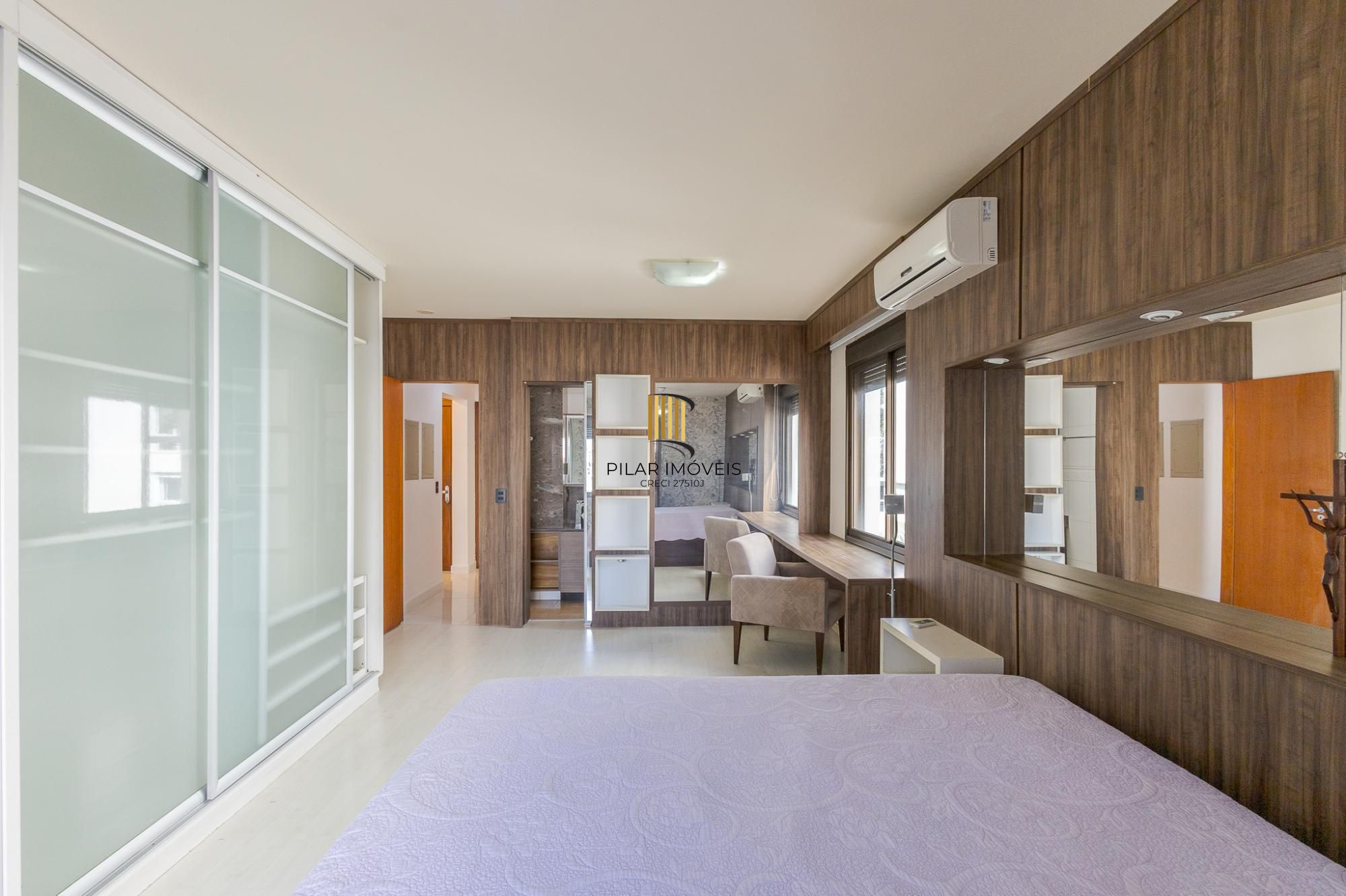 **Apartamento Mobiliado à Venda no bairro Bela Vista em Porto Alegre, RS**