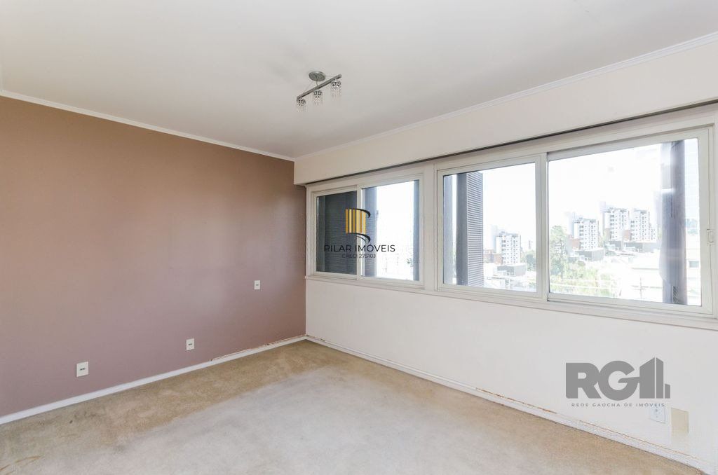 Apartamento 152m², 3 dormitórios, 2 vagas no bairro Auxiliadora
