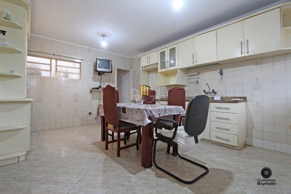 Casa para Venda - 177.58m², 3 dormitórios, sendo 1 suites, 4 vagas - Guarujá