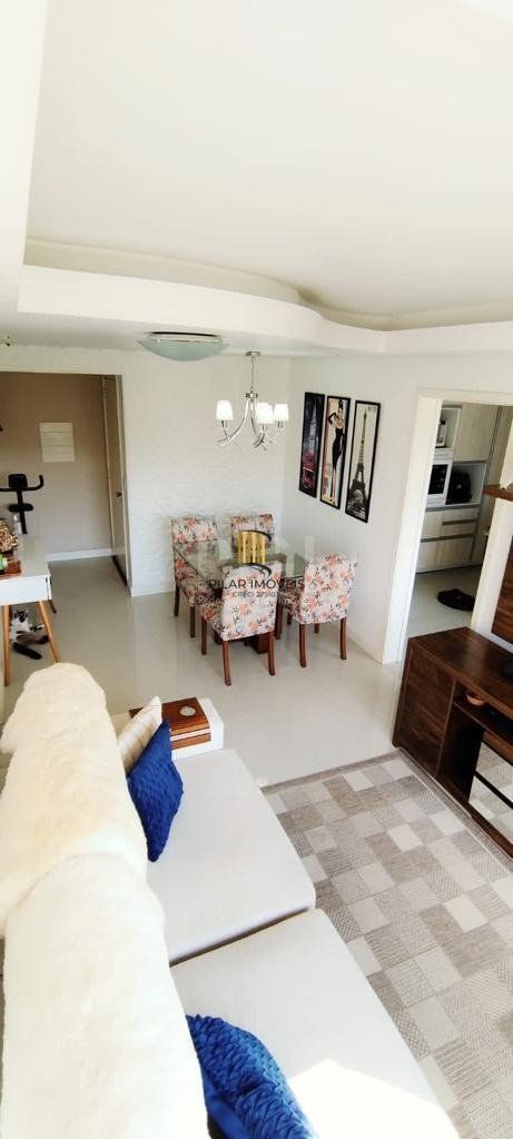 Apartamento 67m² - 2 dormitórios e 1 vaga de garagem no bairro Teresópolis