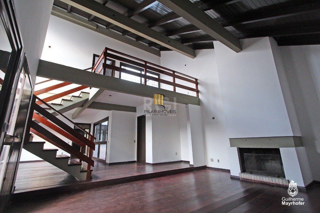 Casa para Venda - 320m², 4 dormitórios, sendo 1 suites, 3 vagas - Cavalhada