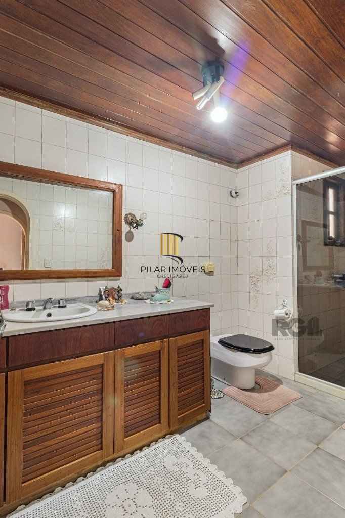 Casa de 3 dormitórios, no bairro Espírito Santo