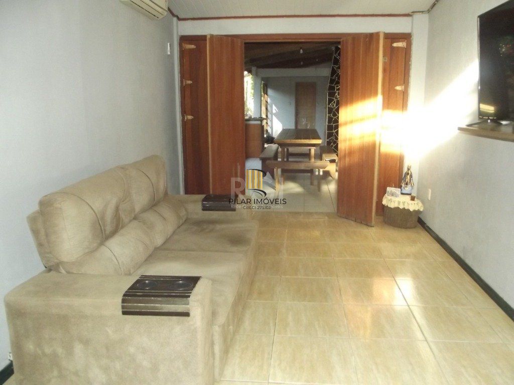 Casa para Venda - 150m², 3 dormitórios, Restinga