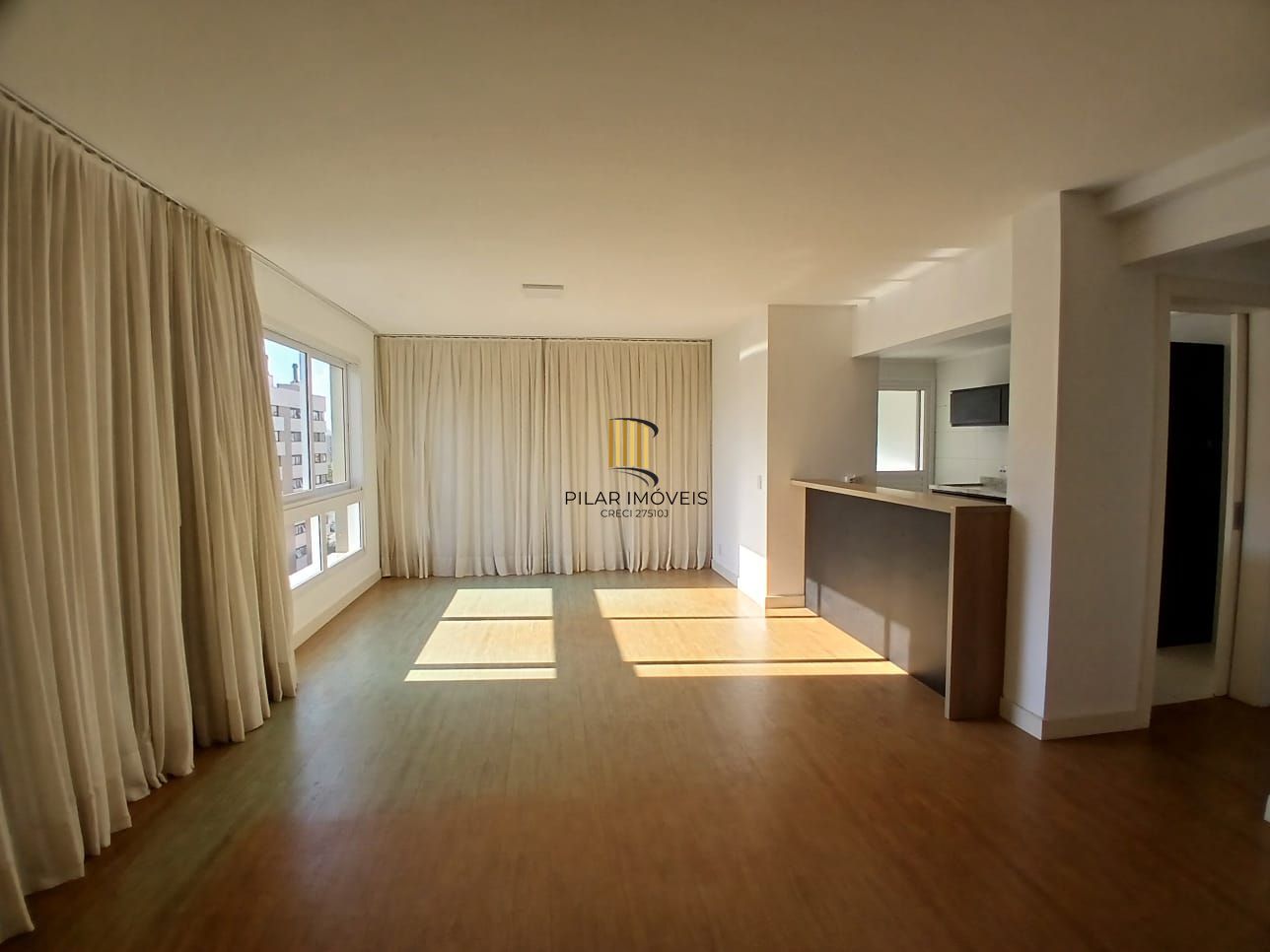 Apartamento  com 3 dormitorios e suite no Menino Deus, Porto Alegre/RS