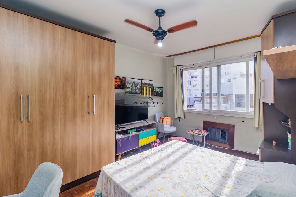 Apartamento 3 dorms à venda Rua Felipe Camarão, Rio Branco - Porto Alegre