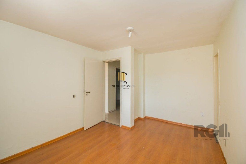 Casa com 5 dormitórios no bairro Jardim Sabará