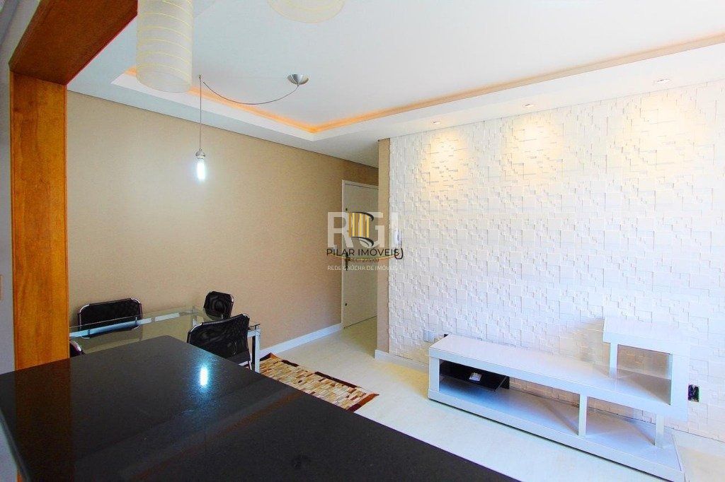 Apartamento 2 dormitórios no bairro Glória
