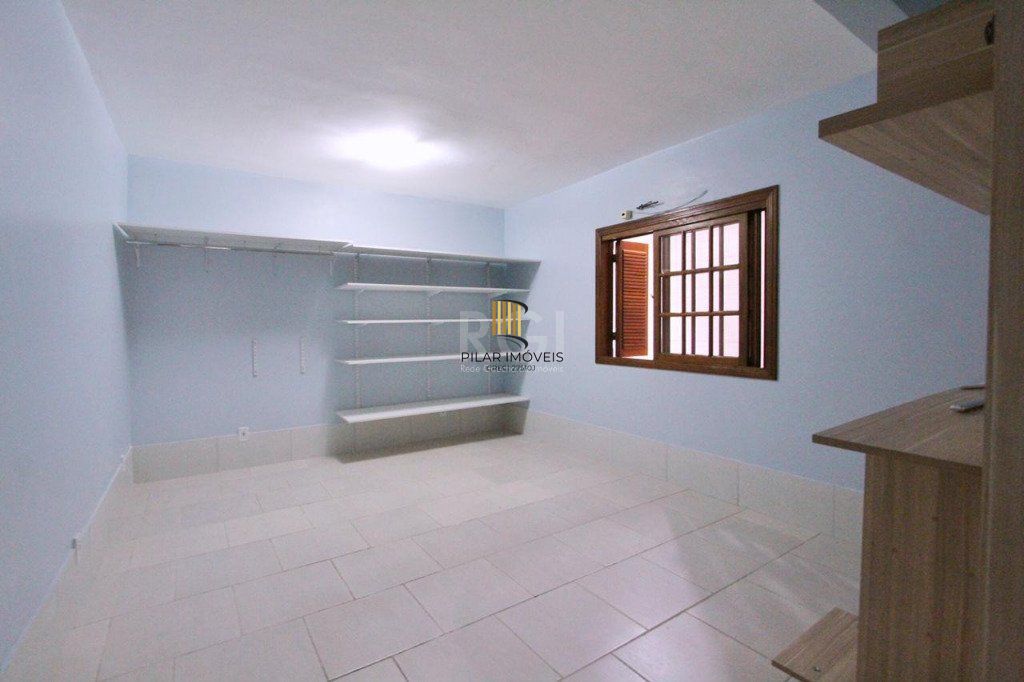 Casa 2 dormitórios no bairro Medianeira