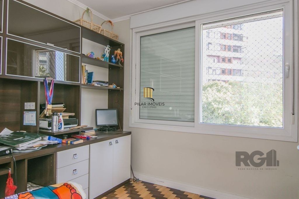 Apartamento 145m² - 3 dormitórios sendo 1 suíte e 2 vagas no Centro Histórico/Porto Alegre