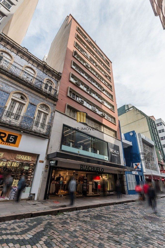 Sala comercial de 48m² no Centro Histórico