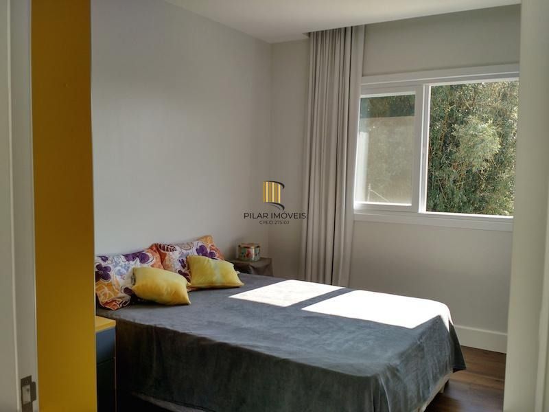 Casa para Venda - 217m², 3 dormitórios, sendo 1 suites, 5 vagas - Teresópolis