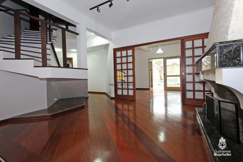 Casa com 4 quartos e 412m² à venda em Jardim do Lago, Canoas.