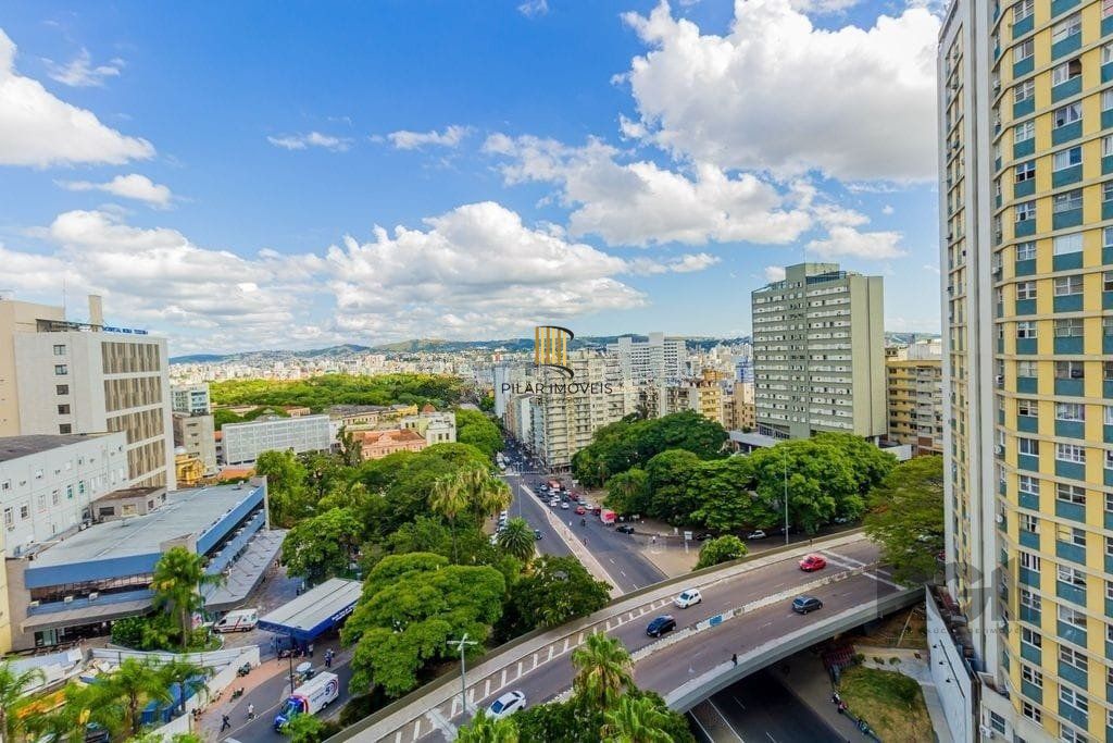 Apartamento 73m² - 2 dormitórios no Centro Histórico