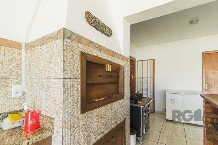 Casa 3 quartos no bairro Partenon, em Porto Alegre