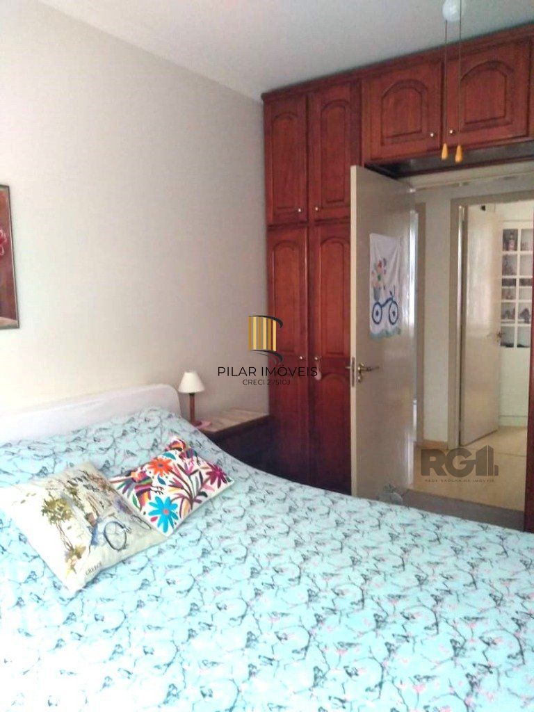 Apartamento 129m² - 3 dormitórios, 3 banheiros e 1 vaga de garagem no bairro São João