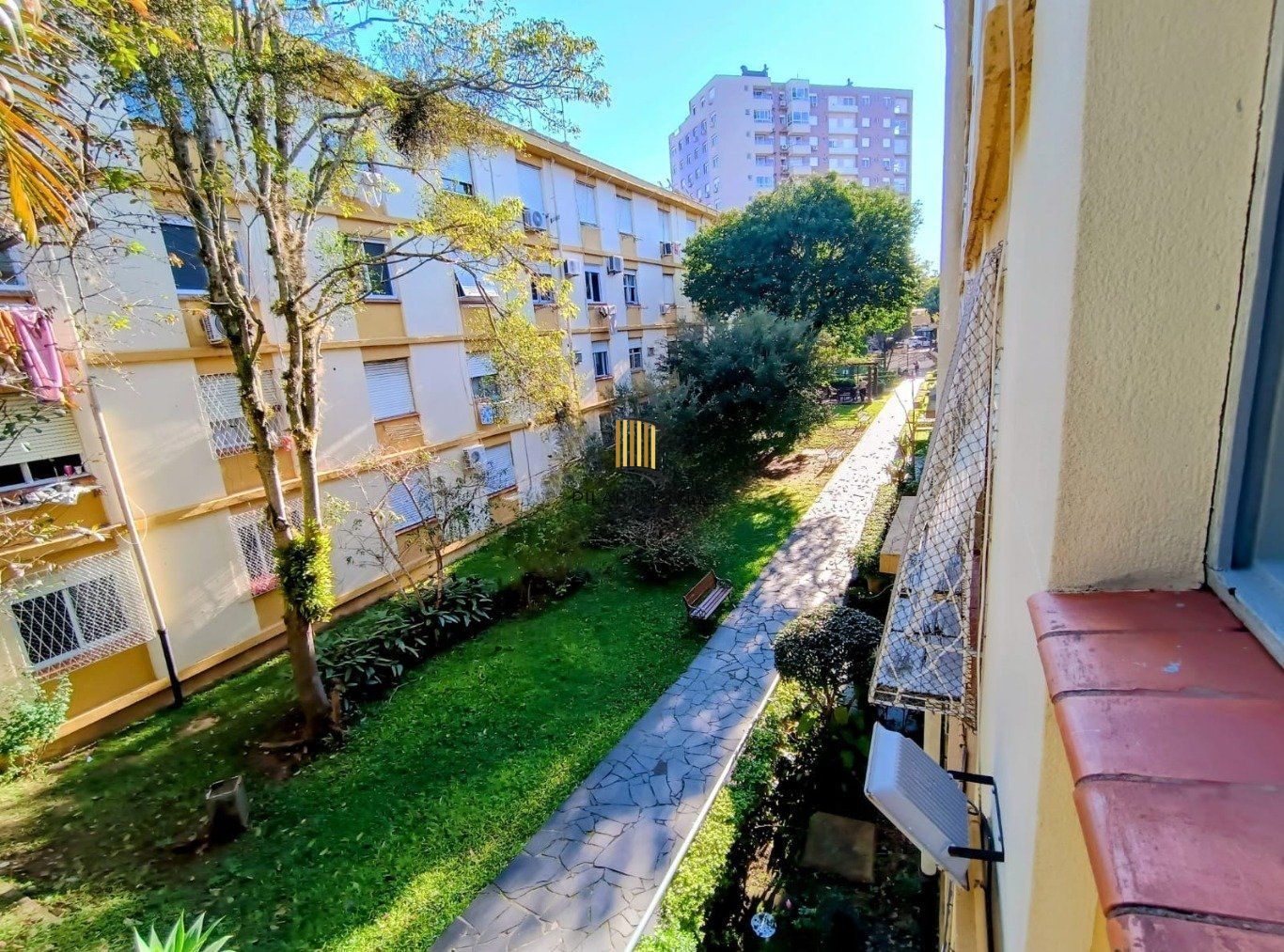 Apartamento à venda com 3 quartos 63 m²
