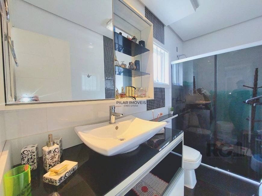 Excelente casa de 250m² com 3 dormitórios no bairro Sarandi.