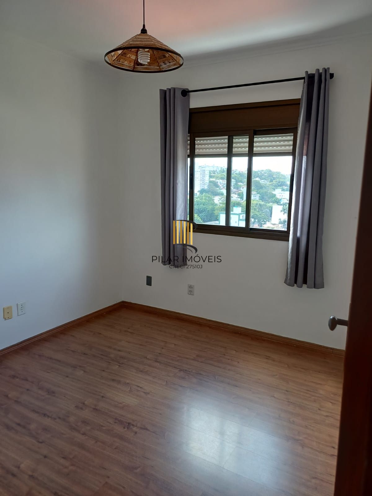 Cobertura 3 dormitórios no bairro Nonoai