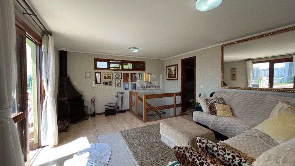 Cobertura para Venda - 211m², 3 dormitórios, sendo 1 suites, 2 vagas - Jardim Lindóia