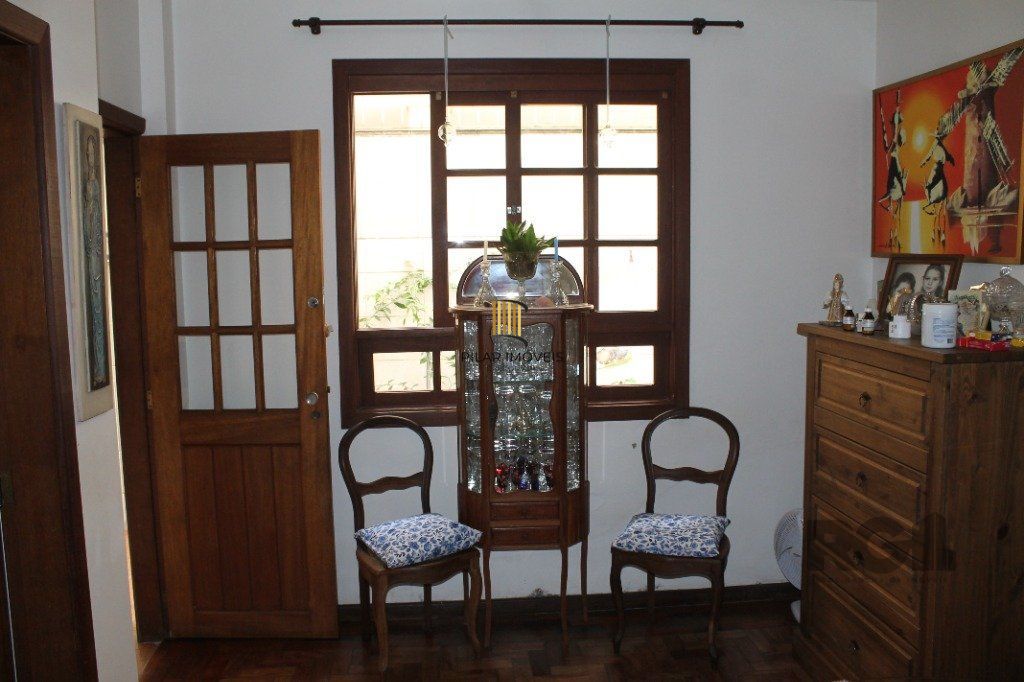 Apartamento de 3 dormitórios Térreo no bairro Moinhos de Vento