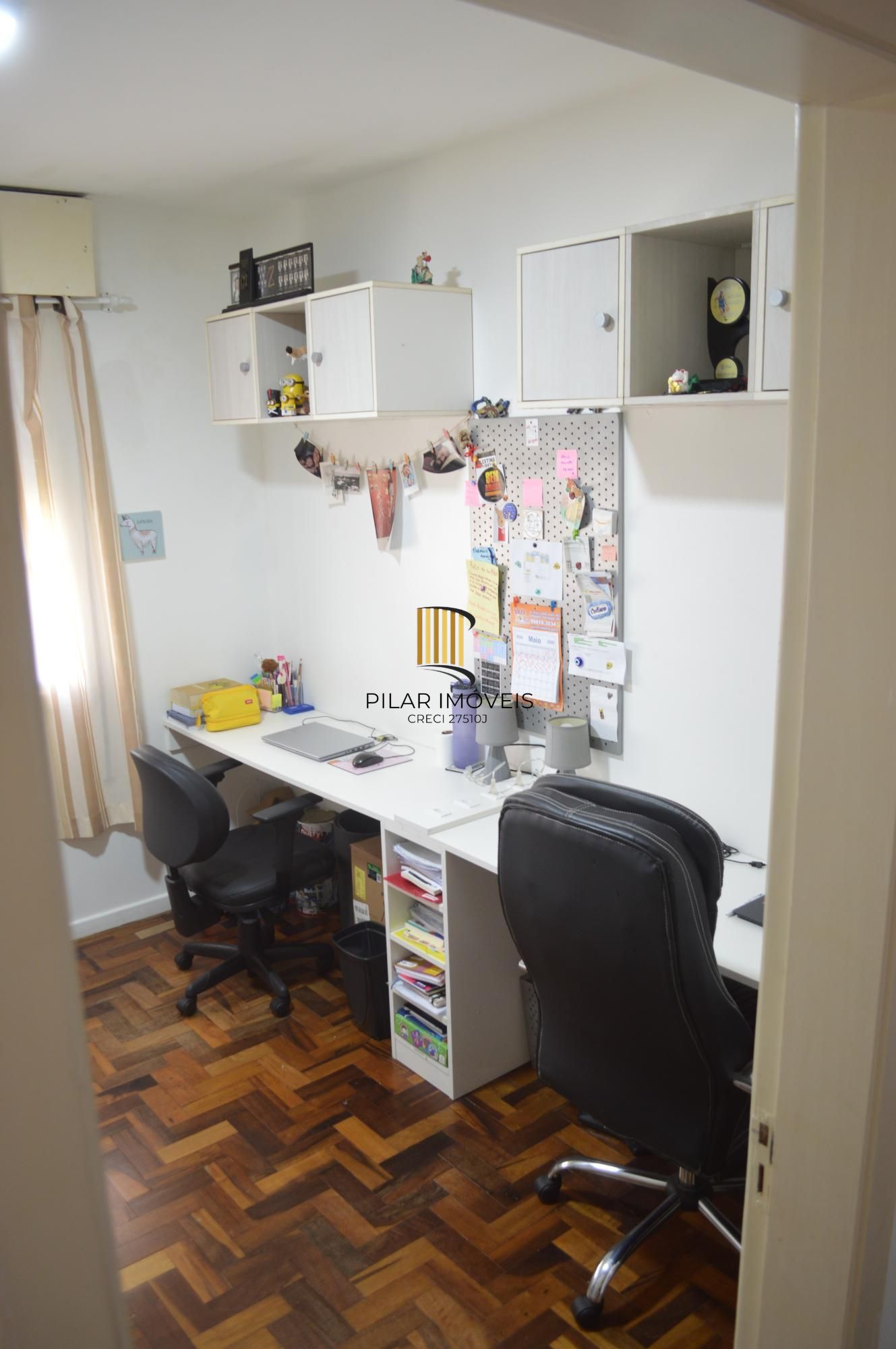 Apartamento com 3 quartos e 77m² à venda em Teresópolis, Porto Alegre.
