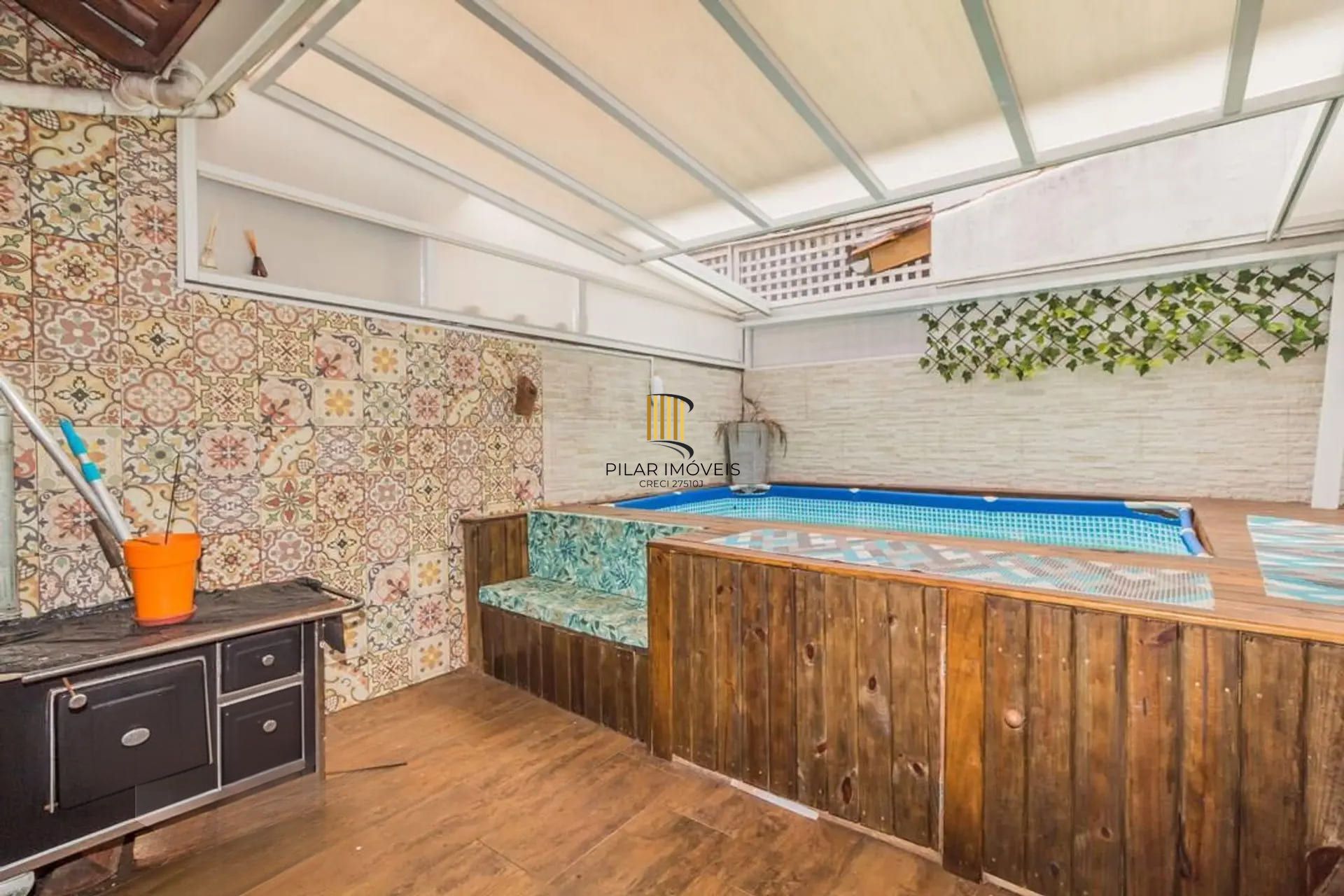 Casa em Condomínio de 3 dormitórios, no Bairro Ipanema
