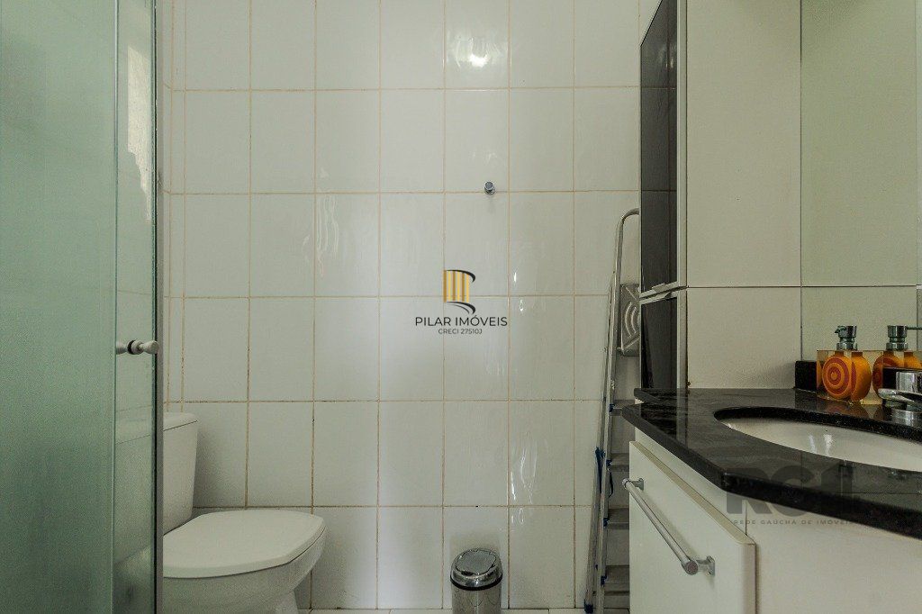 Casa de Condomínio 3 dormitórios no bairro Jardim Itu