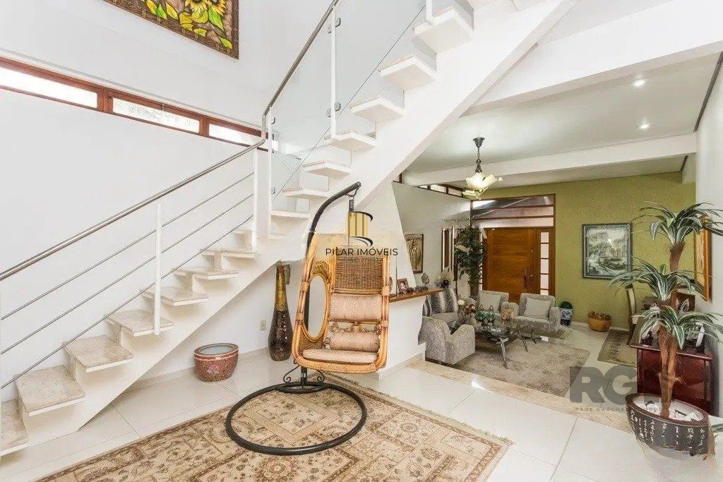 Casa com 3 dormitórios no bairro Jardim Lindóia